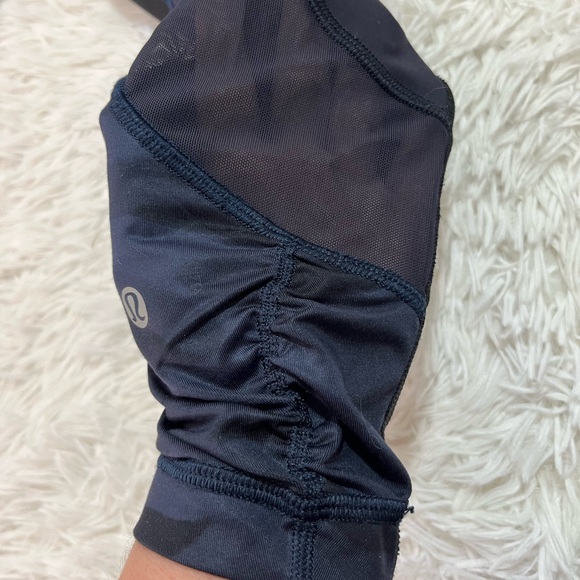 Lululemon Seek The Heat Crop Size 2 Inseam 23” - Picture 7 of 14